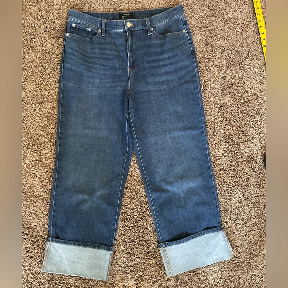 Preowned Banana Republic hi-rise straight fit cuffed jeans sz 14 (32)